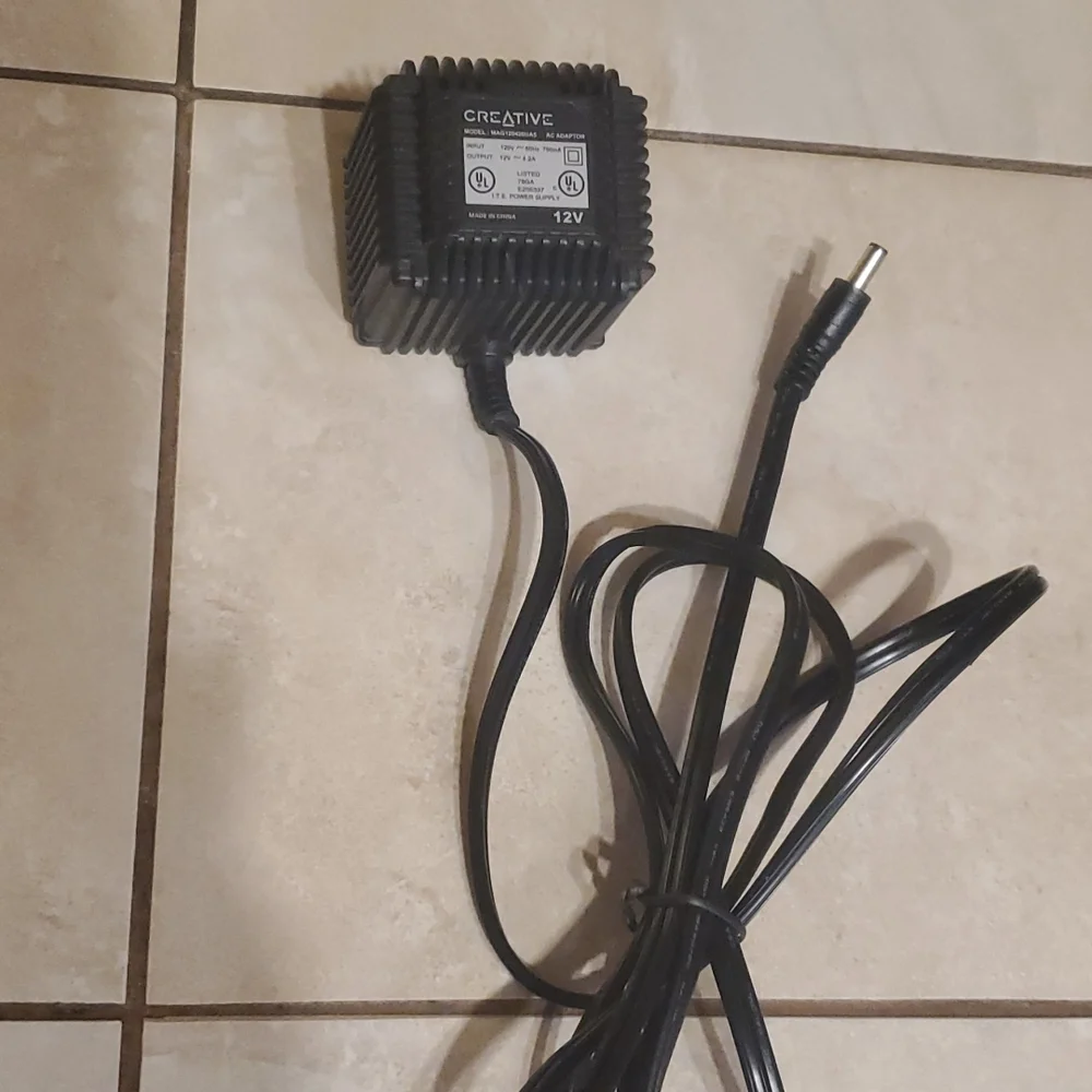Creative MAG12040UA5 Power Adapter